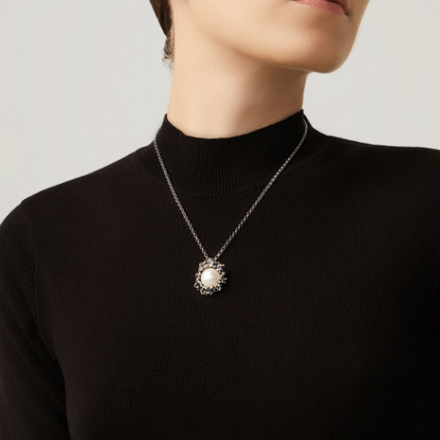 Collana con pendente Anemone