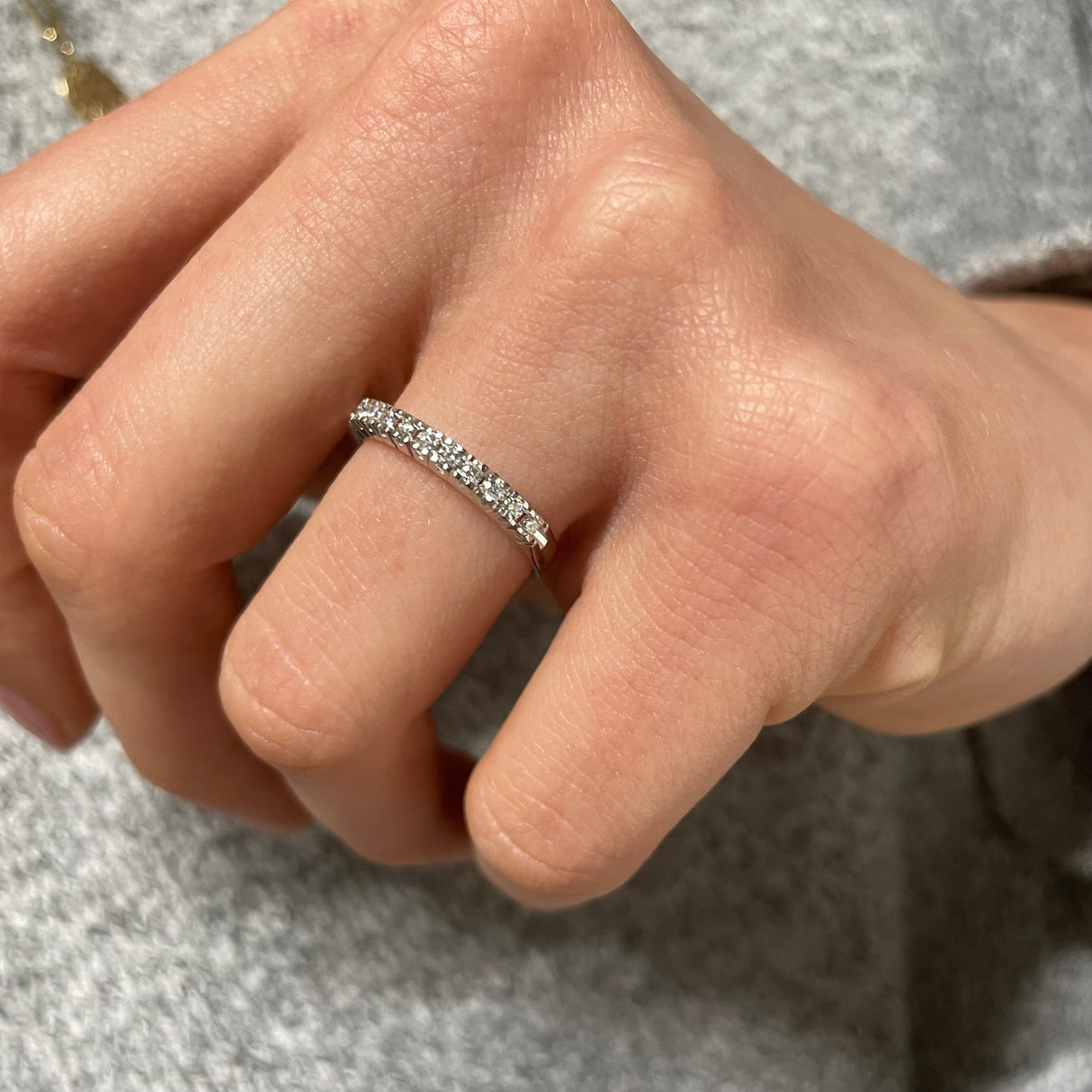 Anello Fedina con Diamanti 0.22kt in Oro Bianco-Anelli-GRANARELLI-Gioielleria Granarelli