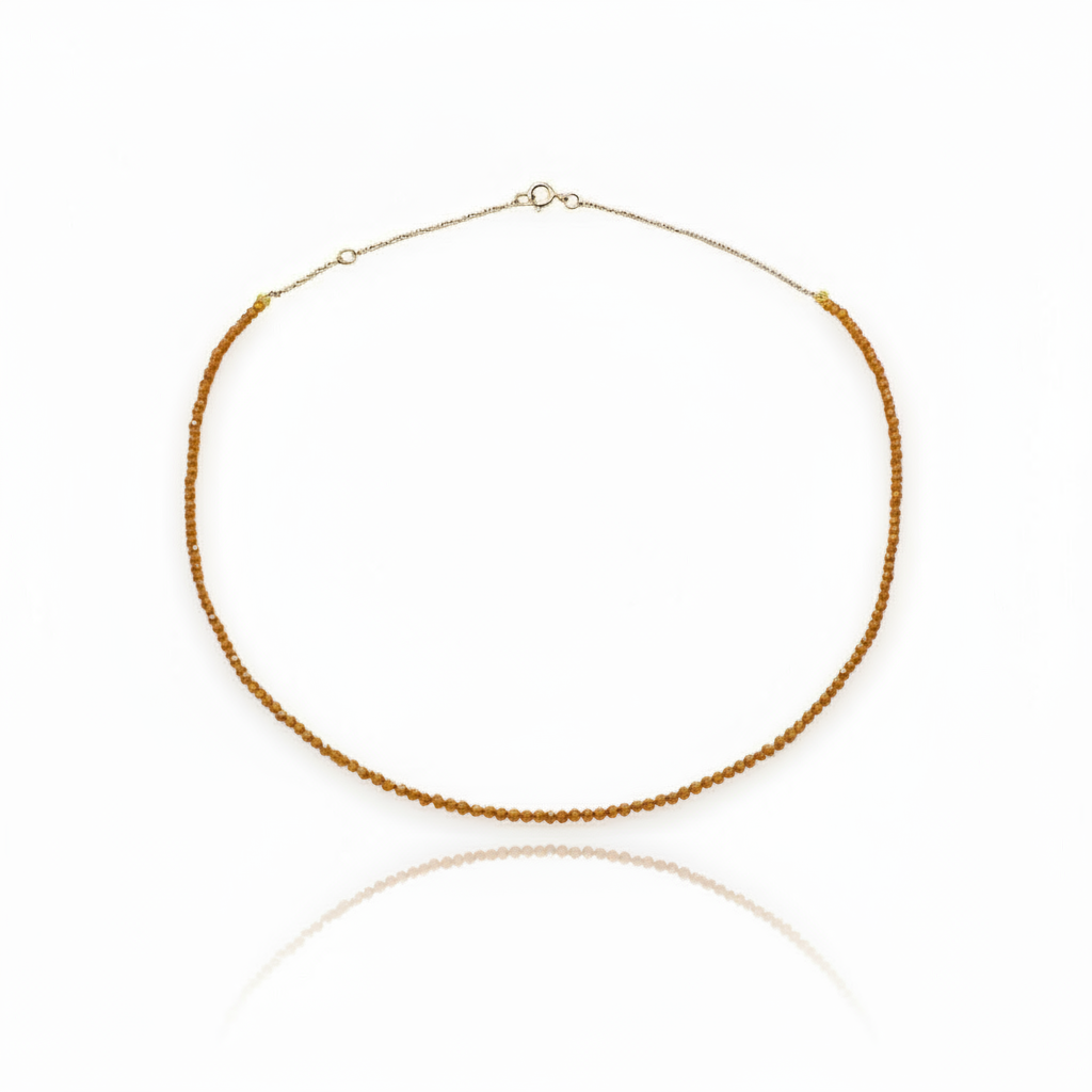 Collana con pietre ambrate