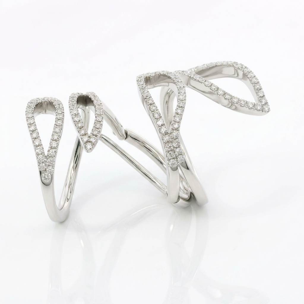 Anello Foglia in Oro Bianco 18kt e Diamanti 0.86ct