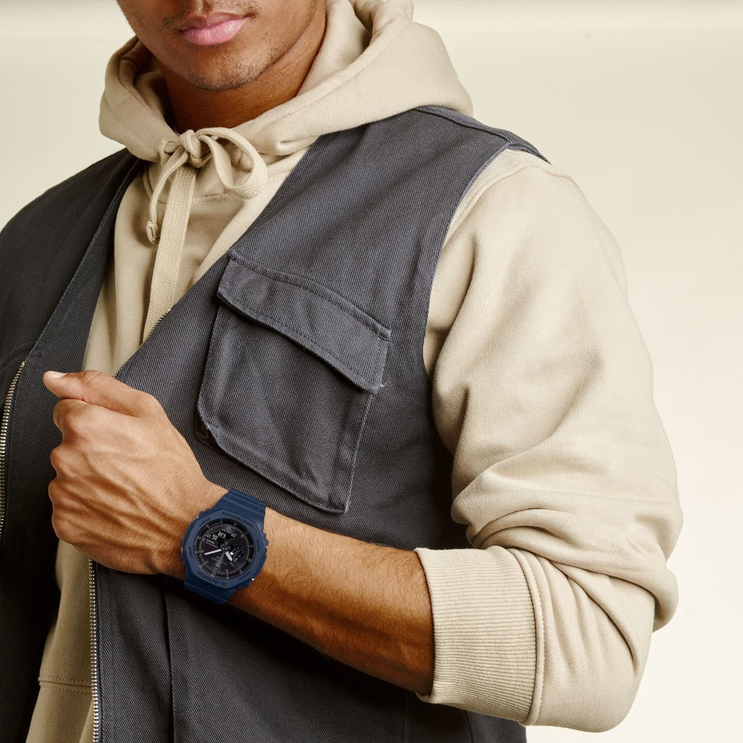 G-Shock Bluetooth blue