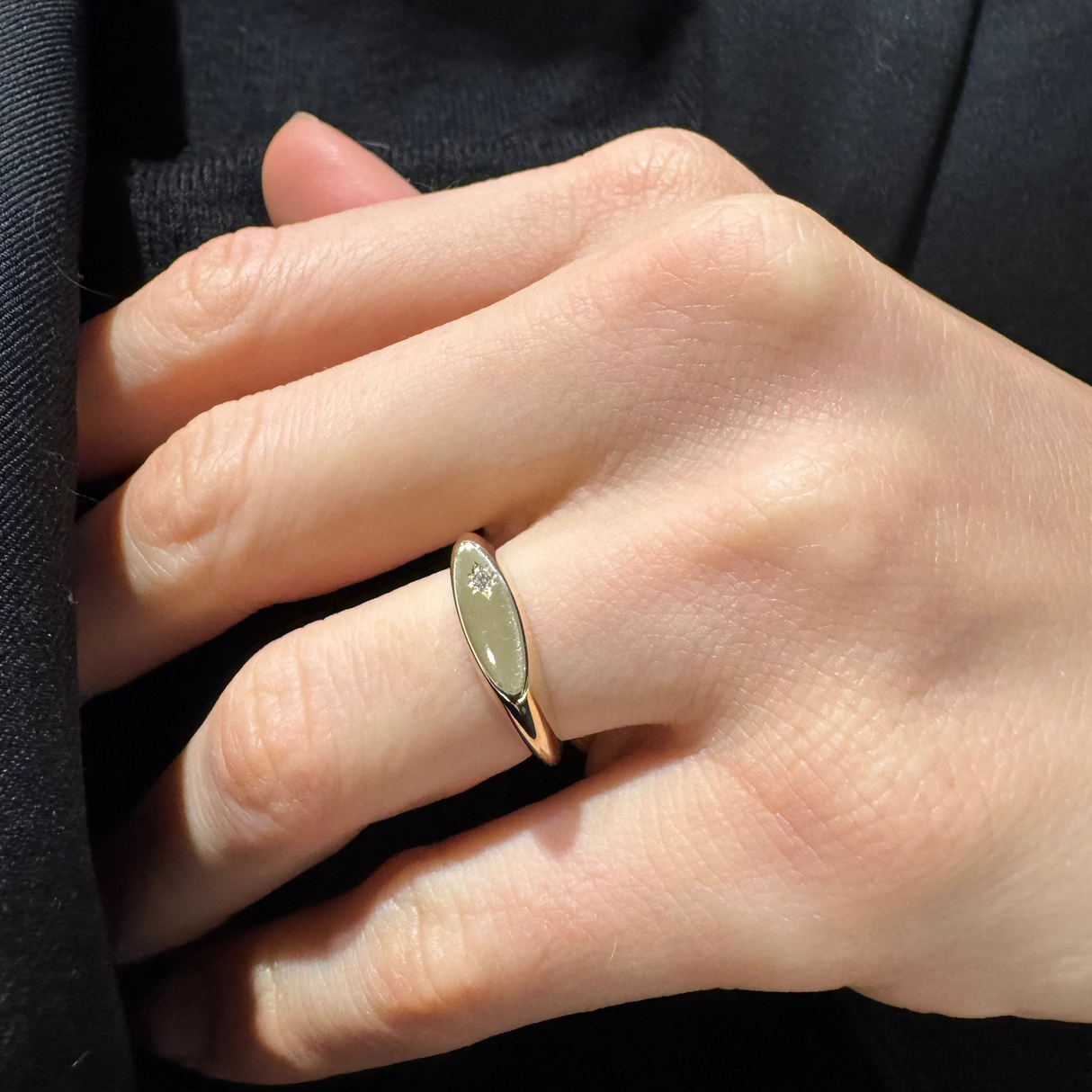 Anello in Oro Giallo 9kt con Brillante