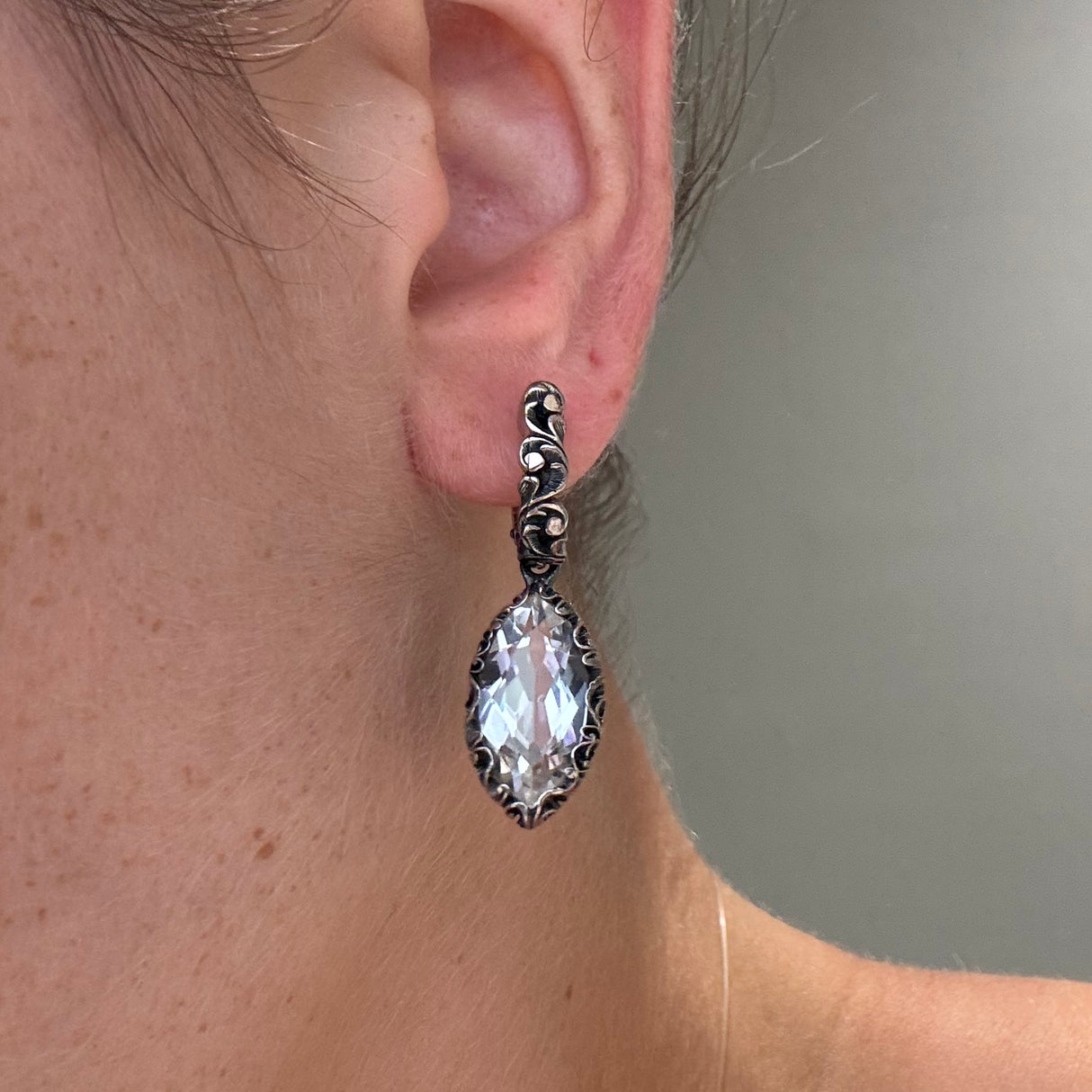 Rocca crystal stone earring