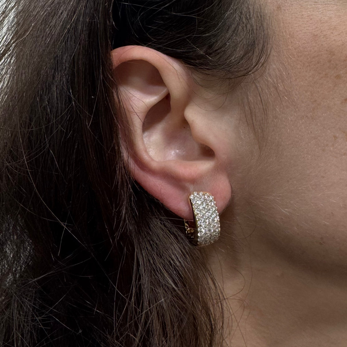 Orecchini Cerchio in oro rosa e Pavè di diamanti