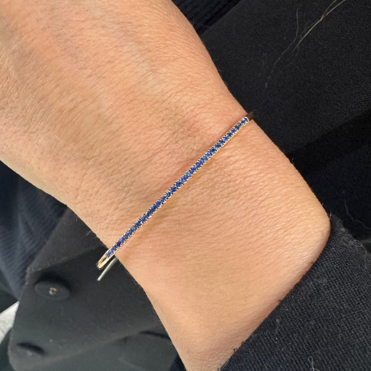 Bracciale Rigido oro rosa e Zaffiri