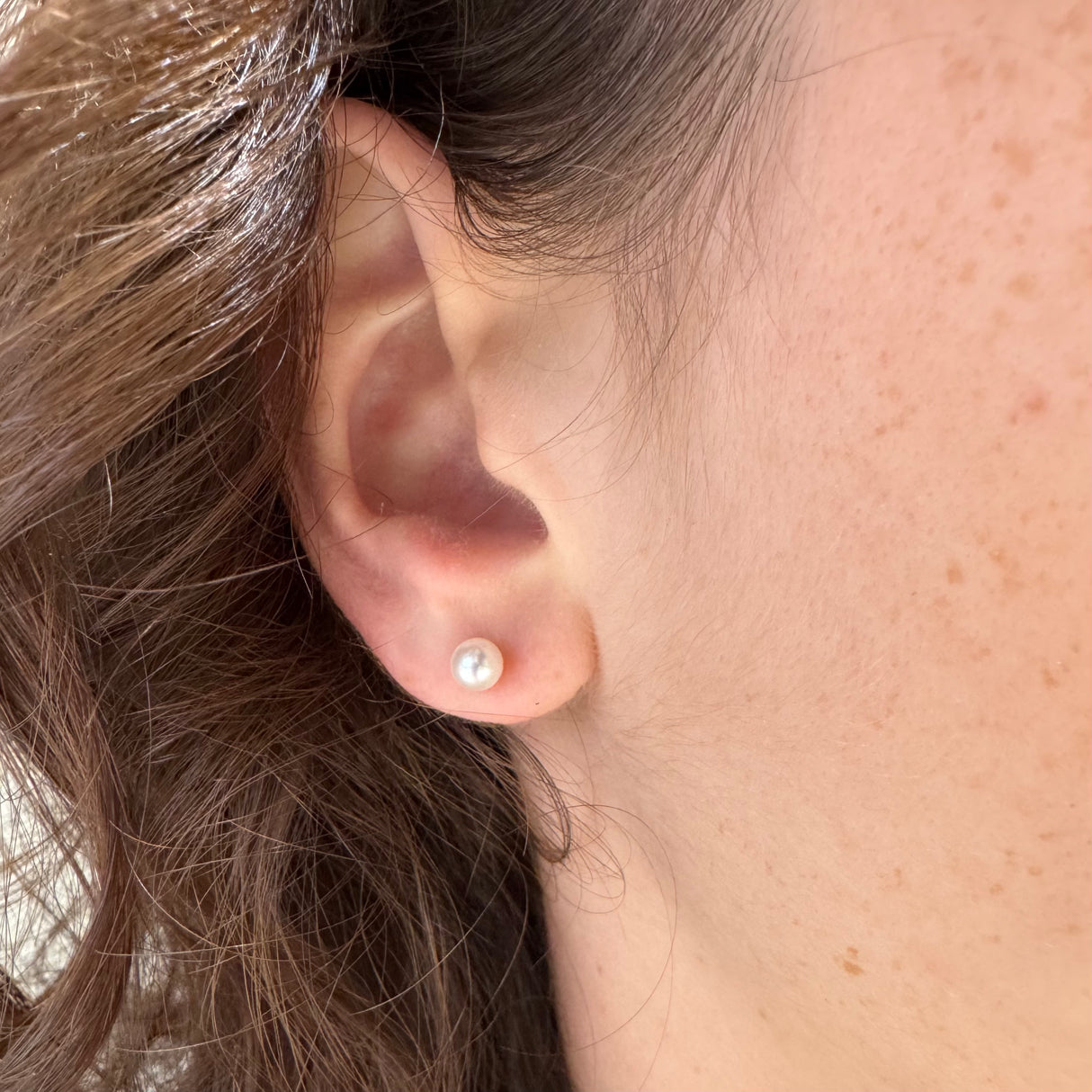 Orecchino Perla in Oro Giallo Ø 6 mm