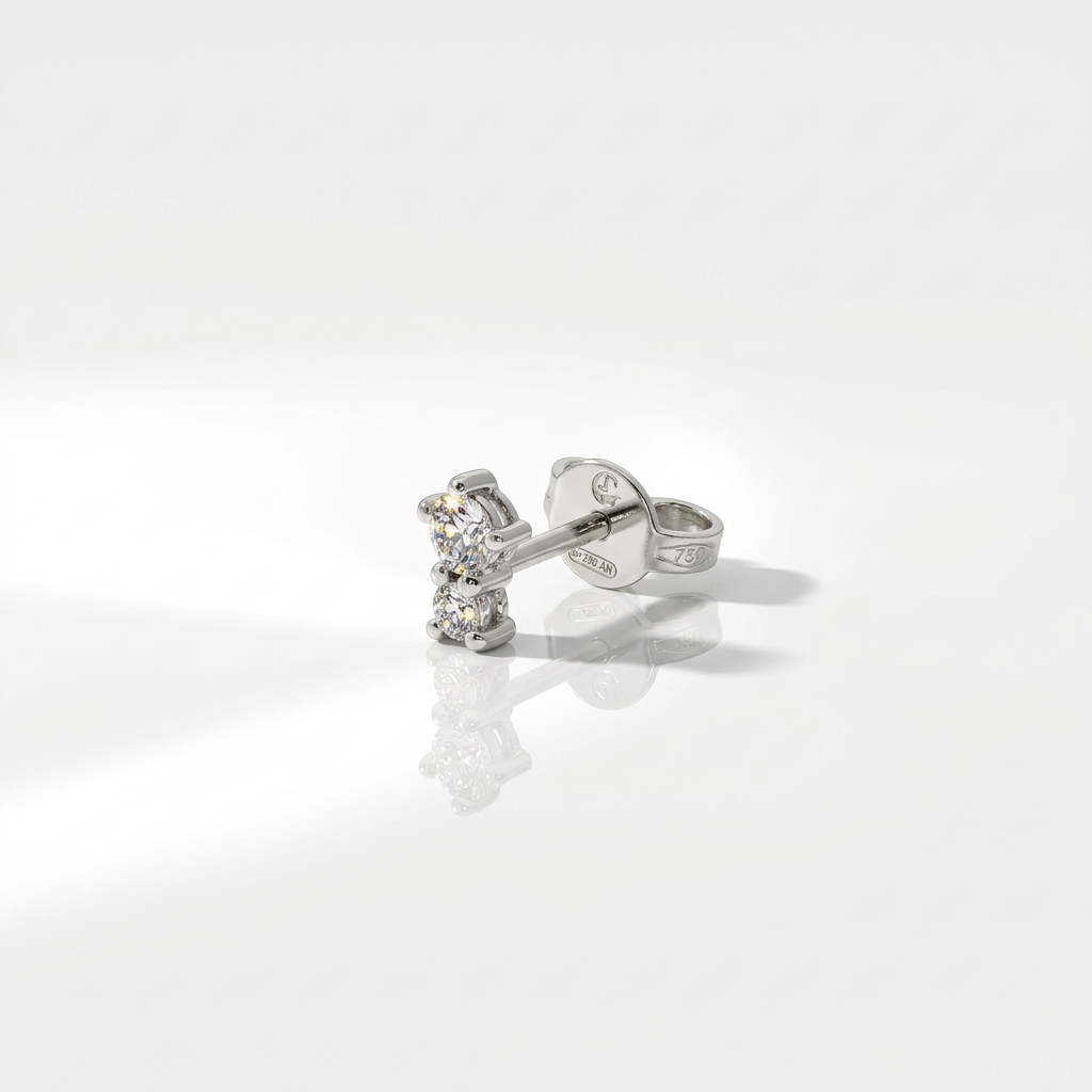 Mono Orecchino Oro Bianco 18kt e 2 Diamanti