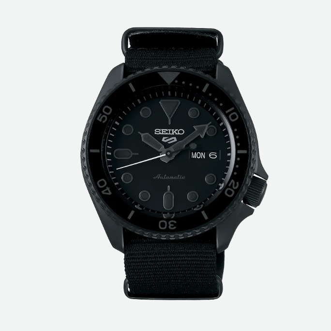 Seiko 5 Sports SRPD79K1