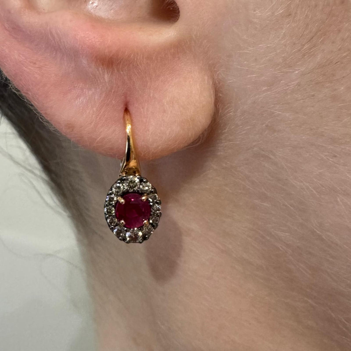 Orecchini Crivelli Rubino e Brillanti Brown
