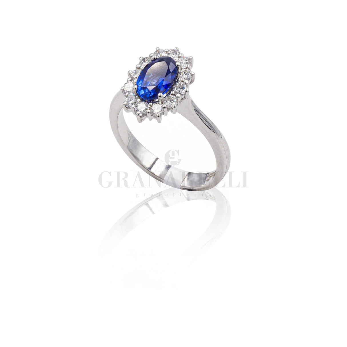 Anello in Oro Bianco con Zaffiro 0.95kt e Diamanti