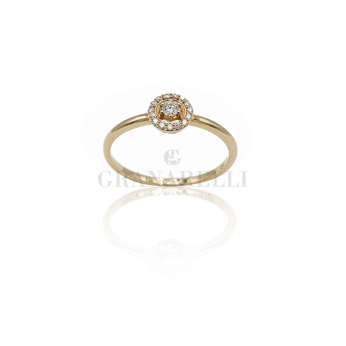 Anello In oro Giallo con contorno di diamanti
