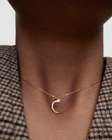 Collana con pendente iniziale C