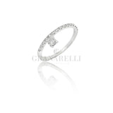 Anello Castone decentrato in Oro Bianco e Diamanti