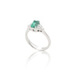 Anello in Oro Bianco con Smeraldo 1.65 e Diamanti-Anelli-GRANARELLI-Gioielleria Granarelli