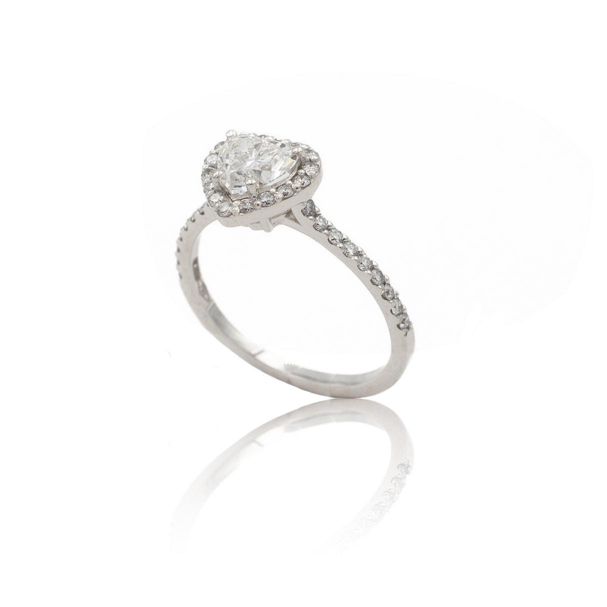 Anello Cuore Halo con gambo di diamanti in Oro Bianco