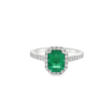 Anello Smeraldo 1.37kt e contorno Diamanti in Oro Bianco