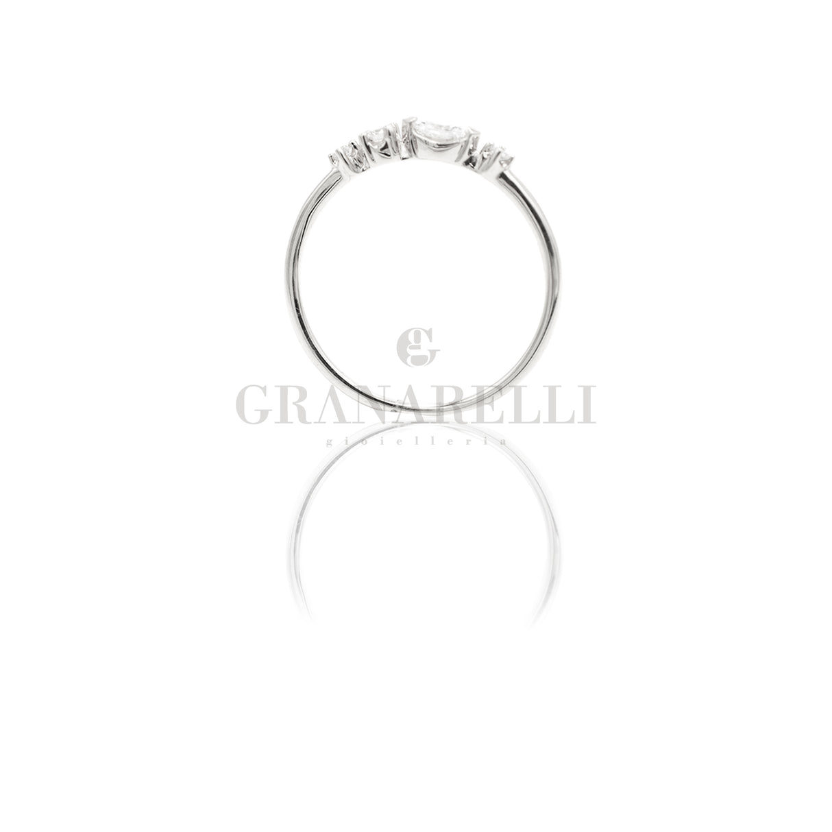 Anello fantasia in Oro Bianco