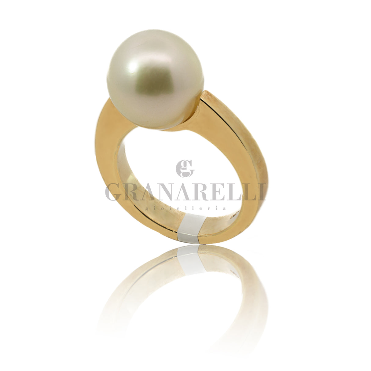 Anillo de corazón de zafiro y diamante
