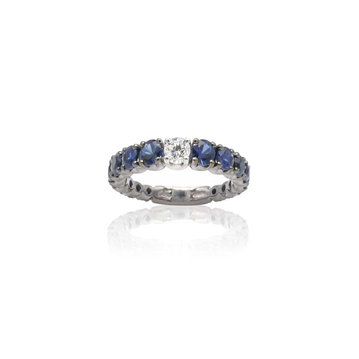 Anello Fedina Scalata in Oro Bianco con Zaffiri e Diamante-Anelli-CRIVELLI- [SKU] -Gioielleria Granarelli