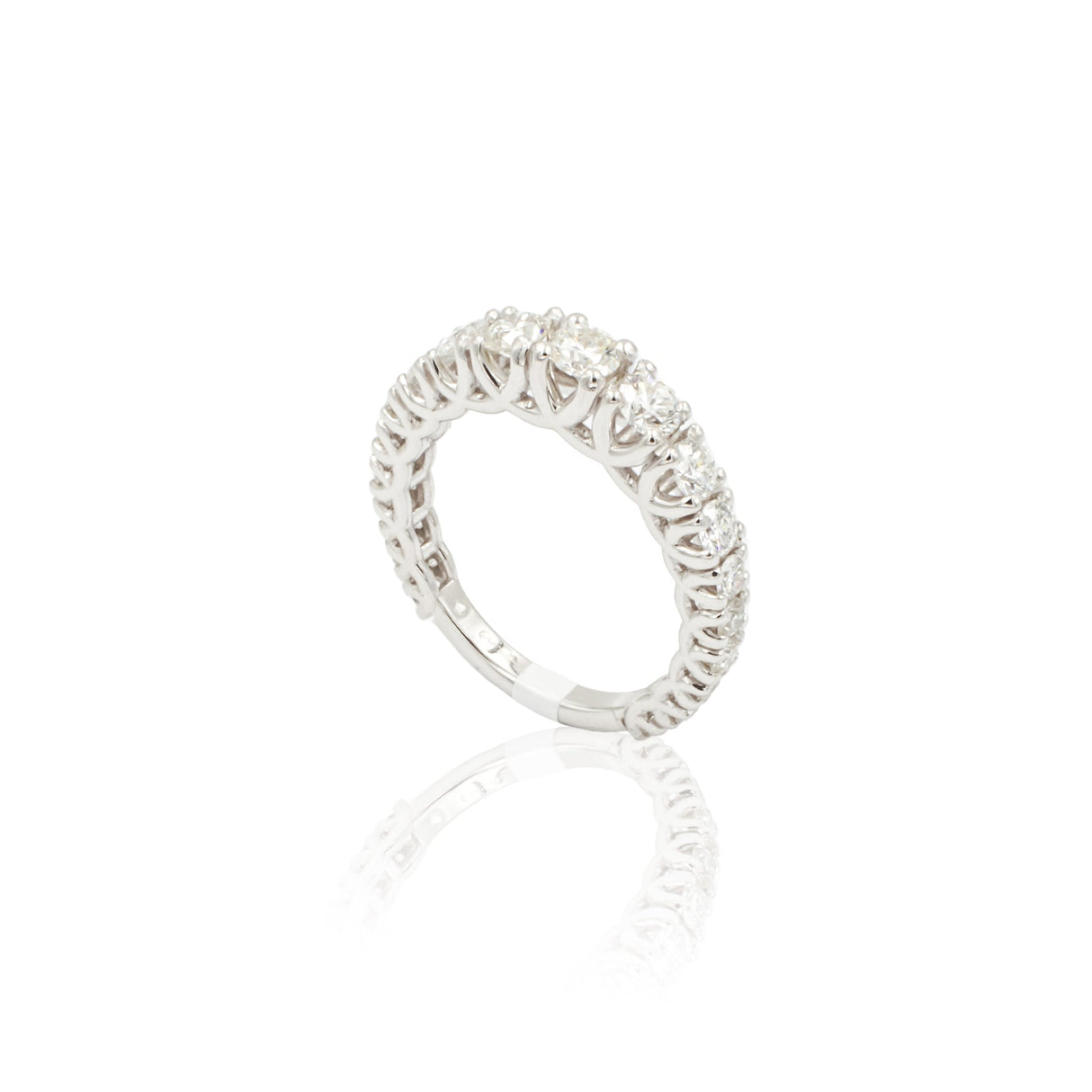 Anello Fedina di Diamanti Scalata in Oro Bianco-Anelli-GRANARELLI-14-Gioielleria Granarelli