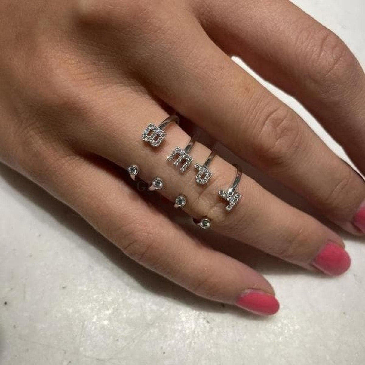 Crivelli Anello Iniziale Lettera B con Diamanti Oro Bianco