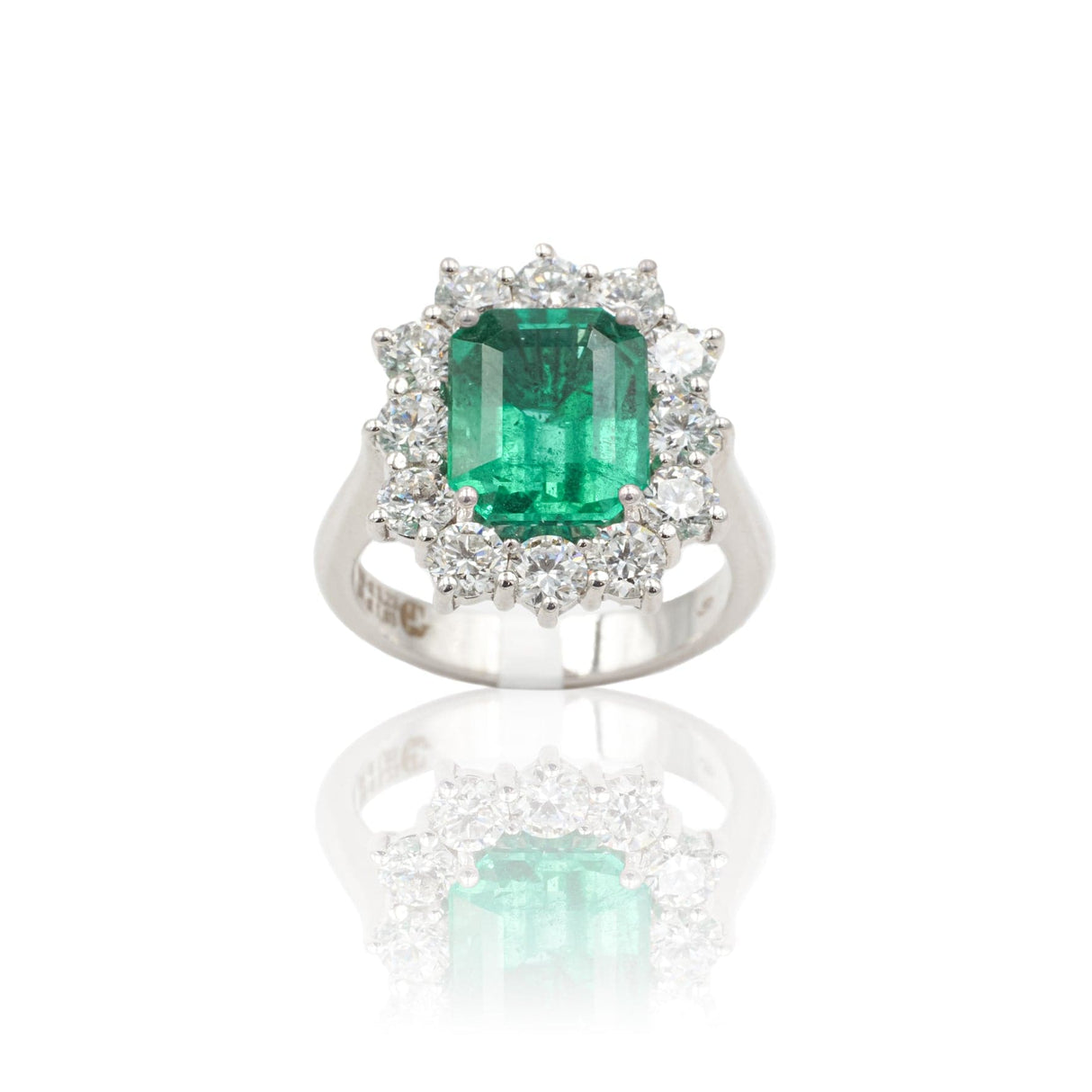 Anello con Smeraldo e Diamanti in Oro Bianco-Anelli-GRANARELLI- [SKU] -Gioielleria Granarelli