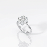 Anello Fiore in Oro Bianco 18kt con Diamanti Naturali 1,72ct