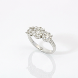 Anello Trilogy Illusione in Oro Bianco e Diamanti ct 0.85