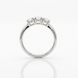 Anello Trilogy  Oro bianco 0,90ct certificate GIA