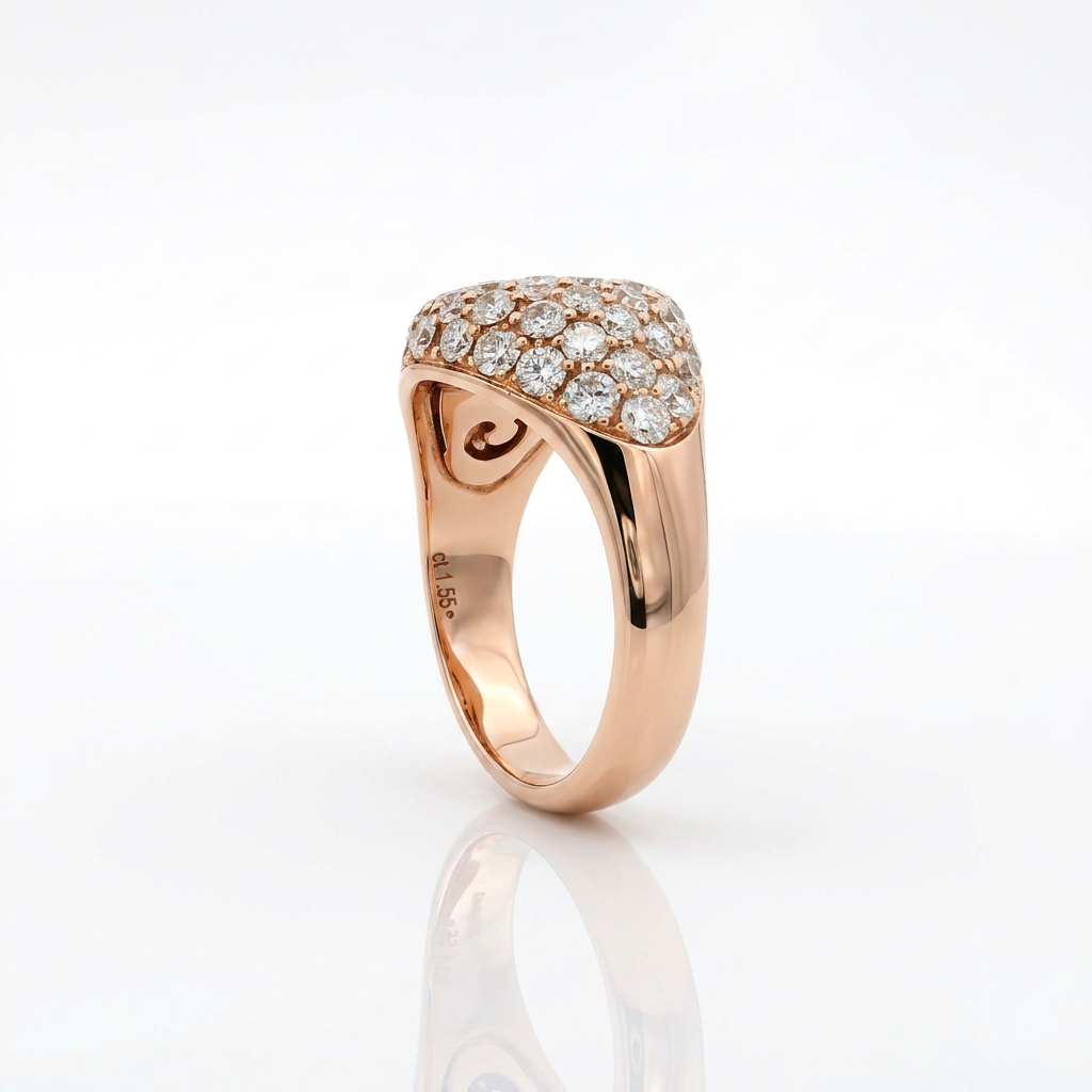 Ovaler Chevalier-Pavé-Ring mit Diamanten