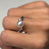 Anillo de corazón de zafiro y diamante