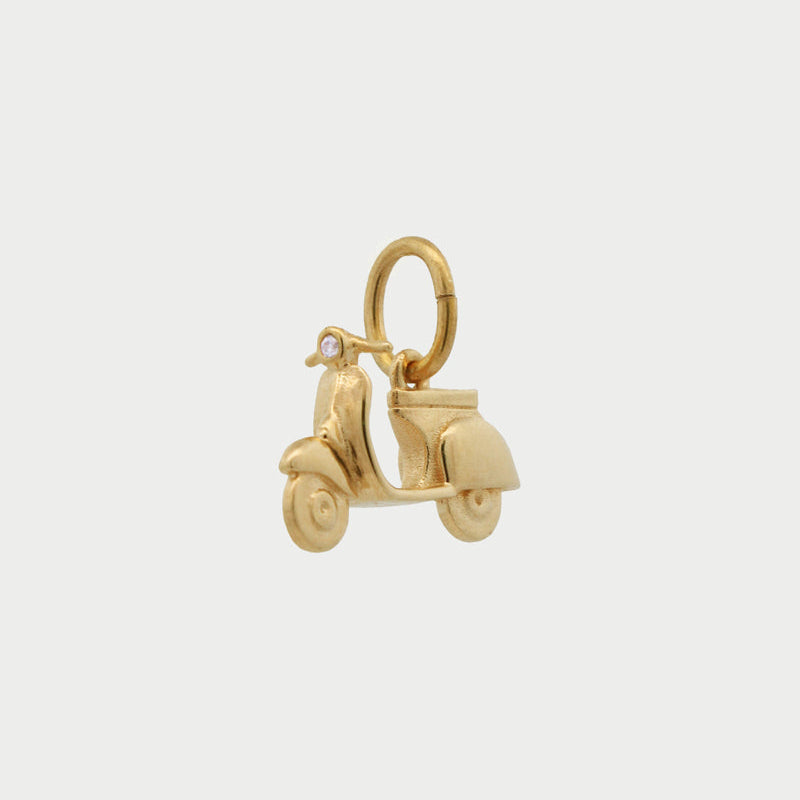 Charm Vespa