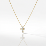 Girocollo Croce in Oro Giallo e Diamanti