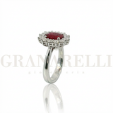 Anello Rubino Vivid Red con Certificato GIA e Contorno Diamanti Crivelli