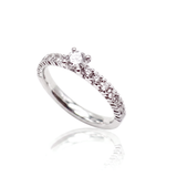 Solitaires and Diamond Points of Light