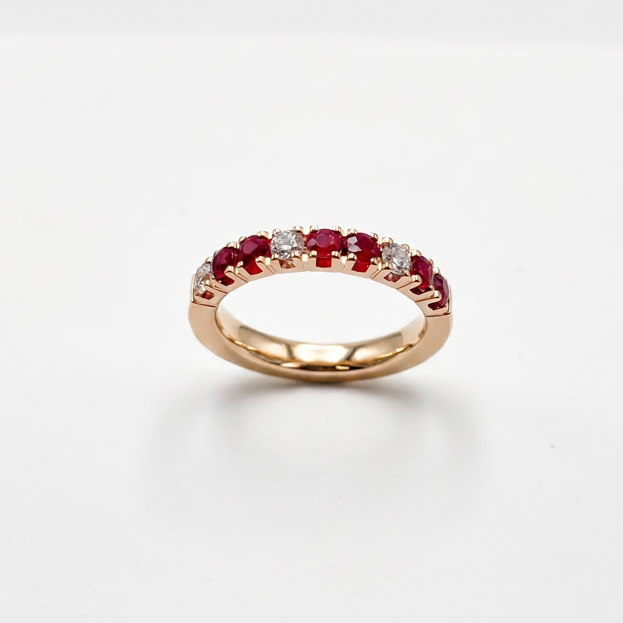 Anello Half eternity Rubini e Diamanti Oro Rosa 18 kt