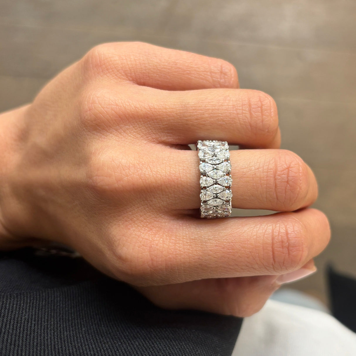 Fascia Girodito con Diamanti in Oro Bianco