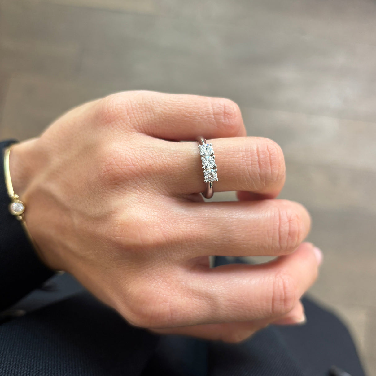 Anello Trilogy 0.58kt in Oro bianco