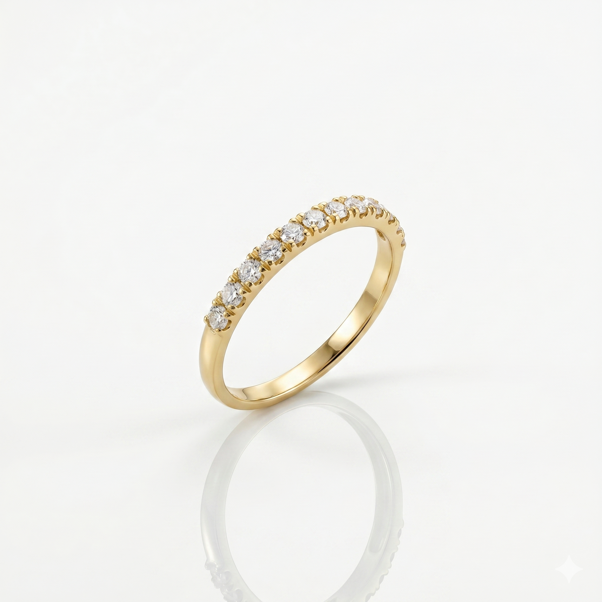 Anello Fedina Light in Oro Giallo e Diamanti 0.28