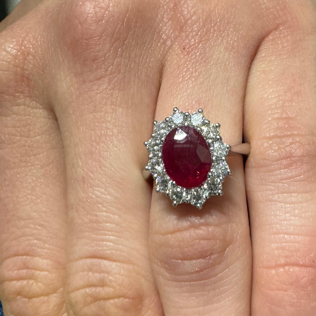 Saphir- und Diamantherzring