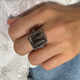 Ring with stone fume
