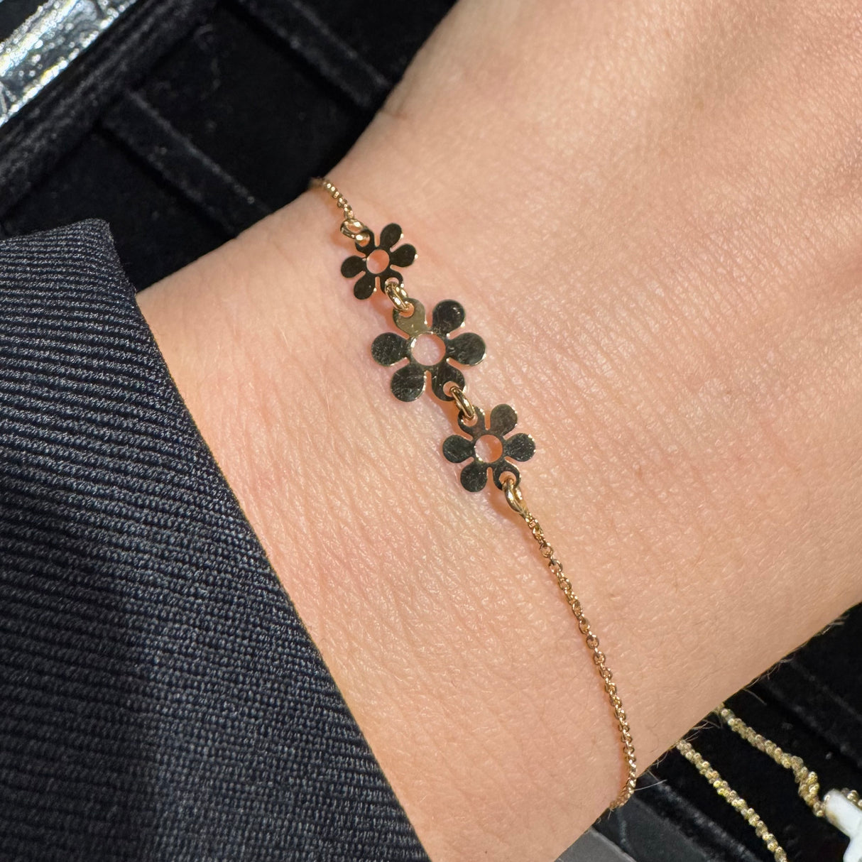 Bracciale Silhouette Fiori in Oro Giallo