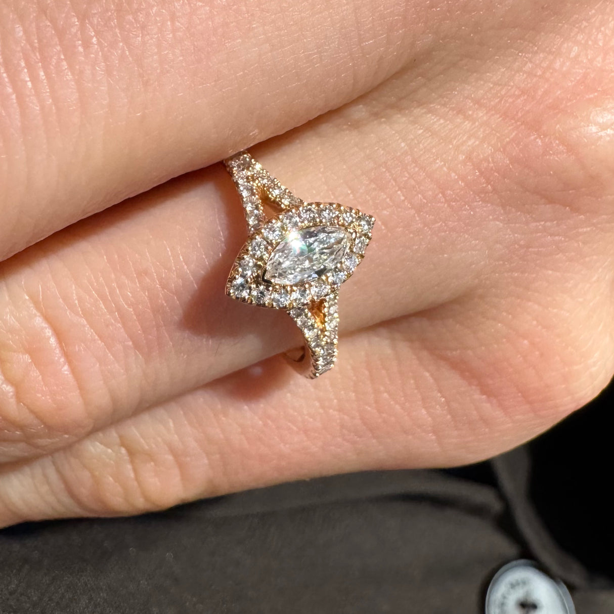 Anello Diamanti Navette in Oro Rosa e Diamanti
