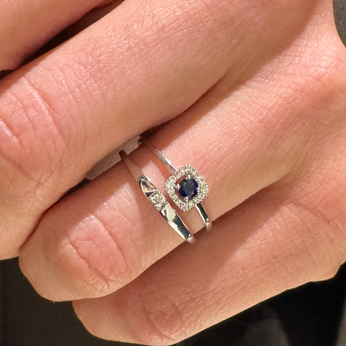 Lonely ring lucciola in white gold