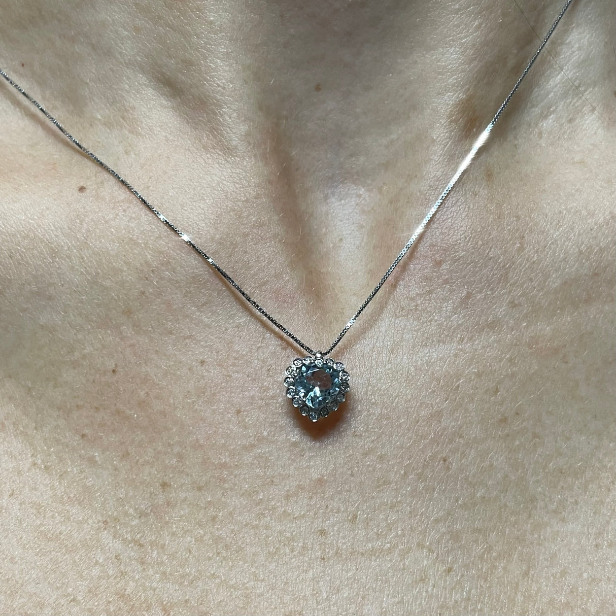 Girocollo Acquamarina cuore 0.70kt con DiamantI in Oro Bianco-Girocolli-GRANARELLI-Gioielleria Granarelli