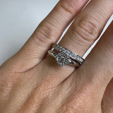 Anello Fedina Girodito con Diamanti in Oro Bianco