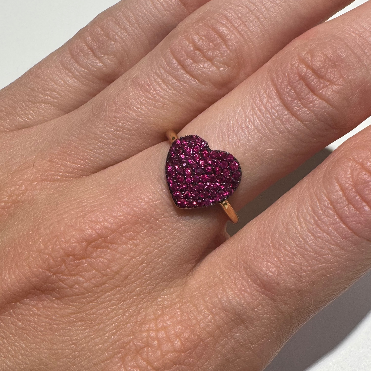 Anello Cuore con Rubini Oro Rosa