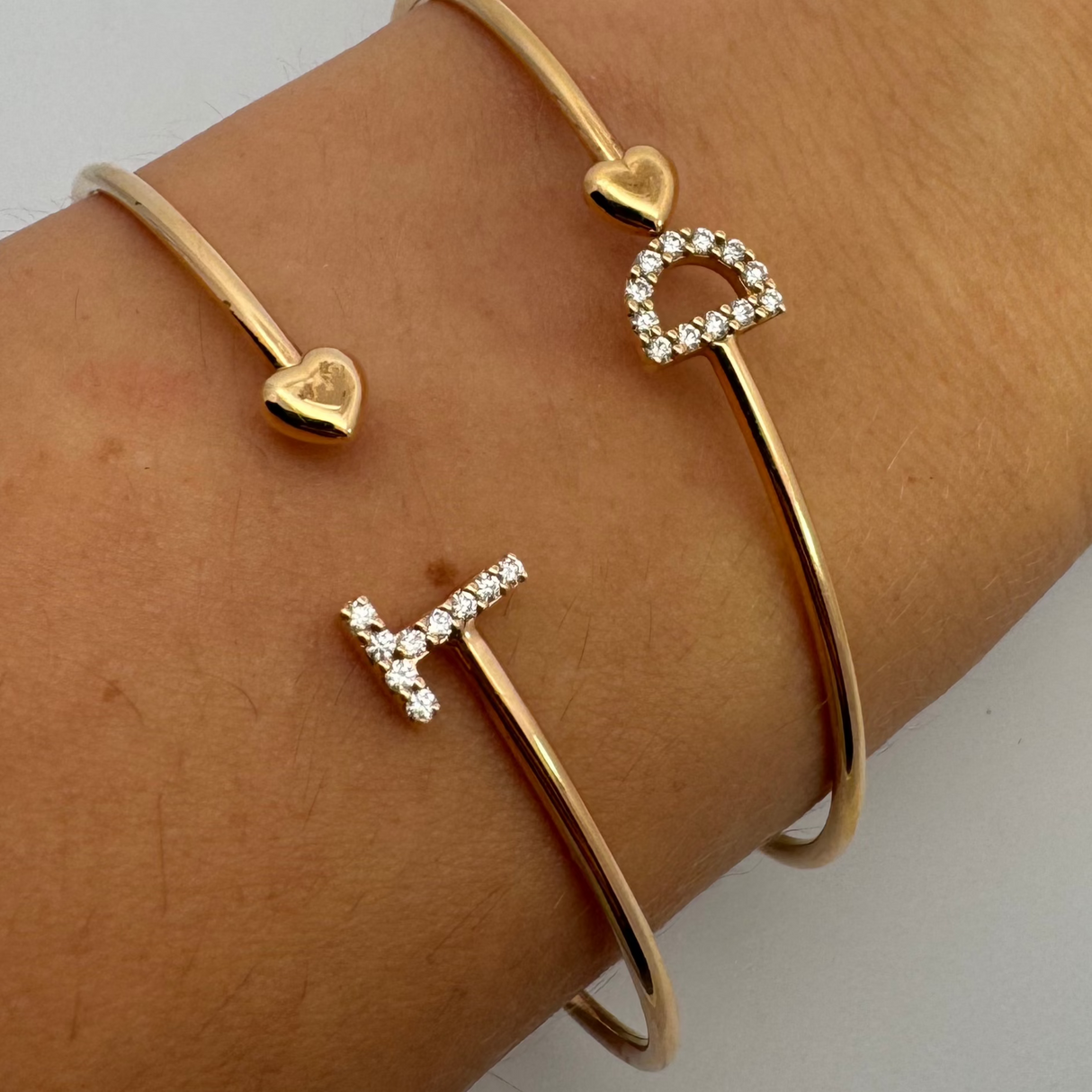Initial rigid bracelet letter d with diamonds