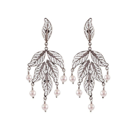 Orecchini Foglie e Perle Bianche-Orecchini-YVONE CHRISTA- [SKU] -Gioielleria Granarelli