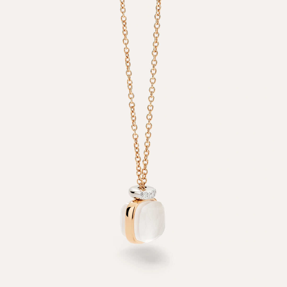 Collana Pendente Nudo Mini in Oro Rosa con Quarzo Milky e Diamanti